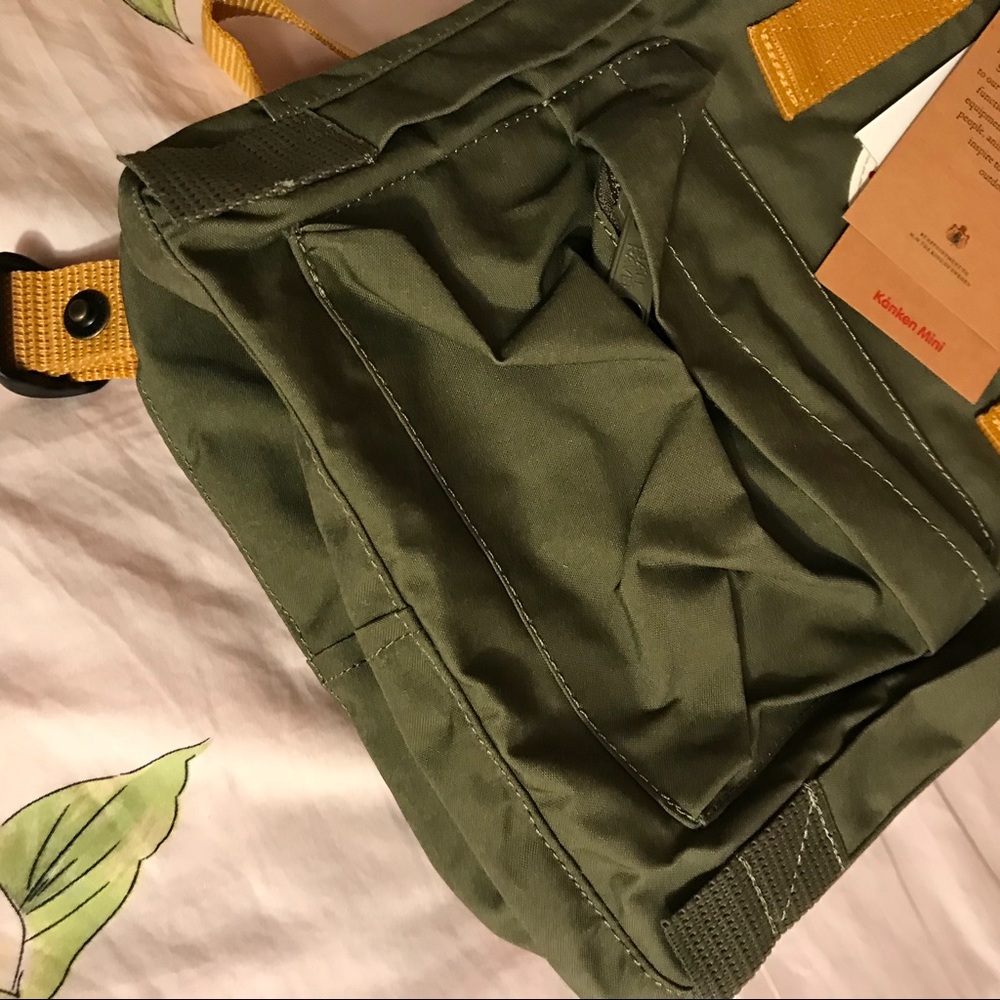 authentic Fjallraven kanken ochre green - Picture 5 of 8